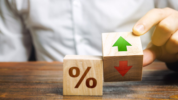Is It the Right Time to Apply for a Low Interest Loan?